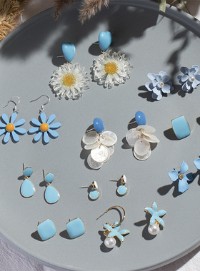 HELLE新款2026年设计小众耳饰女韩国网红花朵烤漆新款蓝色耳钉女