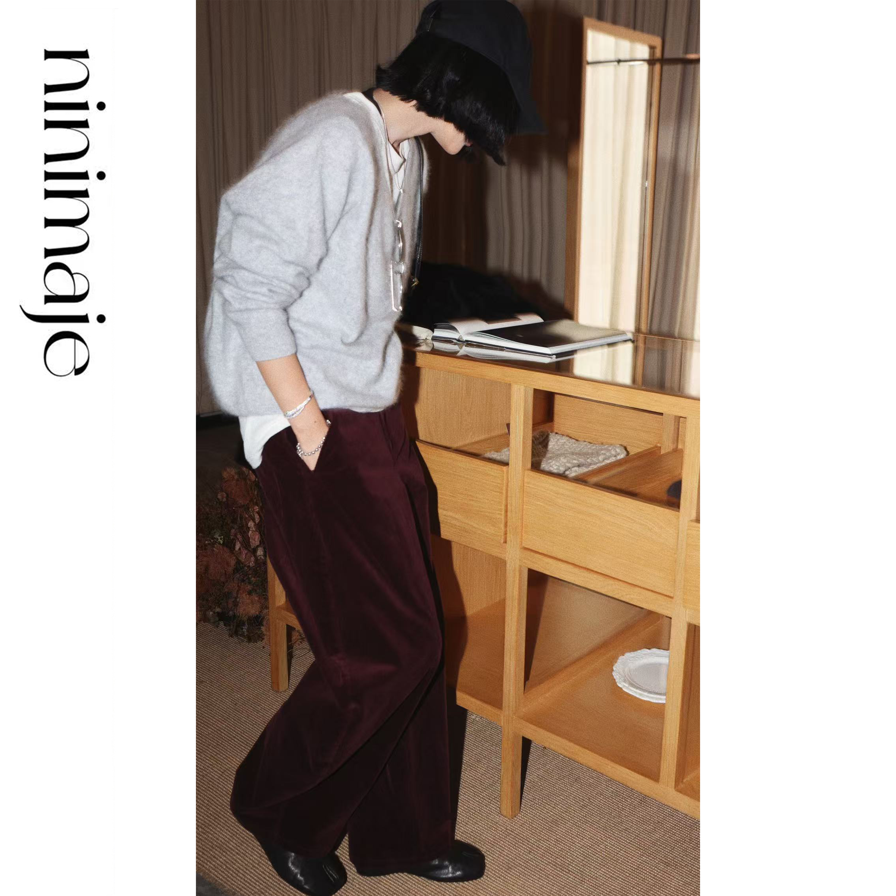 南北贝'镰刀灯芯绒裤'极简设计感弯刀裤女新款秋冬好穿百搭裤子女