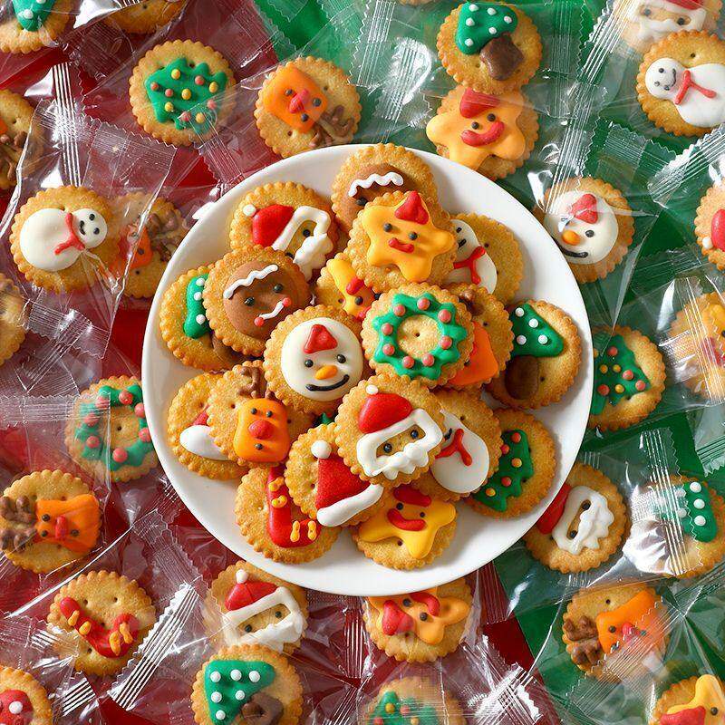 新圣诞节裱花小饼干创意卡通可爱网红小零食节日送礼幼儿园学生分