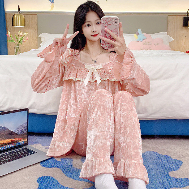秋冬睡衣女金丝绒长袖开衫甜美粉色可爱时尚网红家居服套装