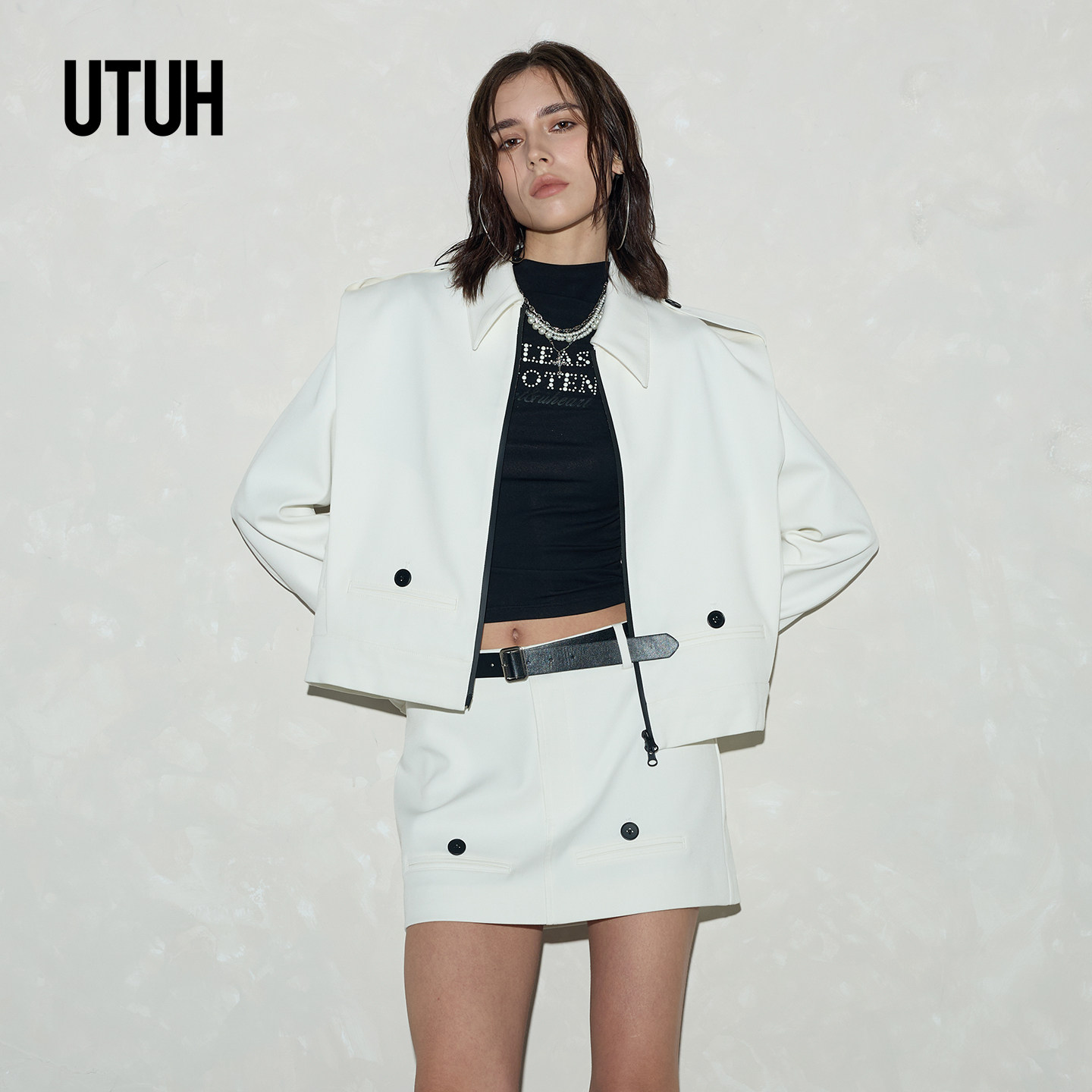 UTUH26春简约白色女外套箱型夹克精致松弛干练百搭新款TDWLS1W523
