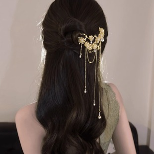 2024年新中式金色梅花流苏U型簪国风超仙步摇古风旗袍发簪发钗