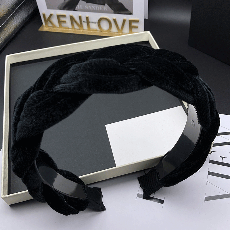 Kenlove/2025时尚新款发卡发箍女麻花编织带齿发捆头饰压发头箍