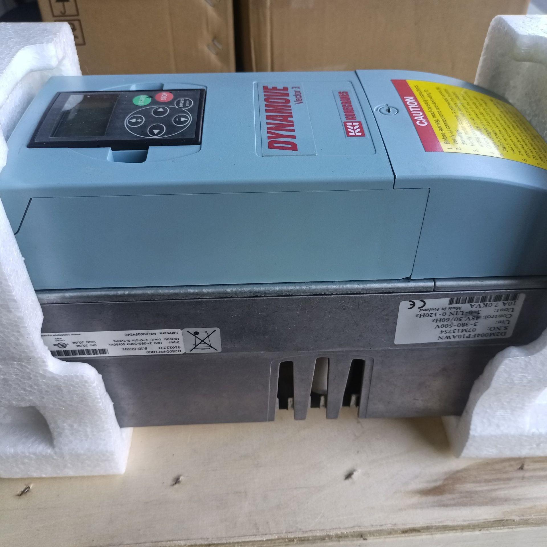 科尼KONECRANES 起升变频器 D2M004FP10AWN/D2S004NF1N00