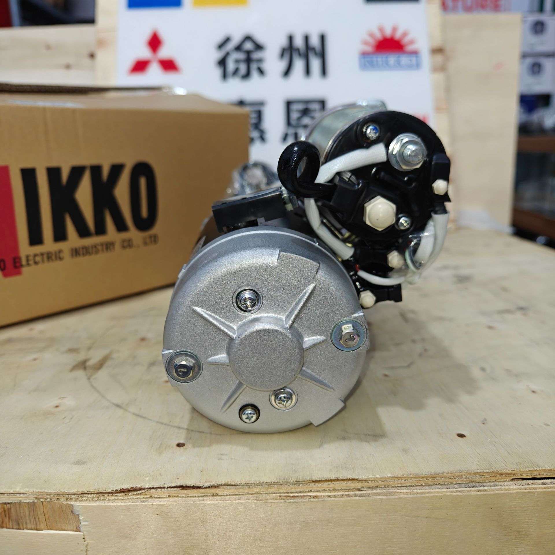 小/松S6D140 NIKKO起动机 600-813-9342 6008139323 0-23000-8024