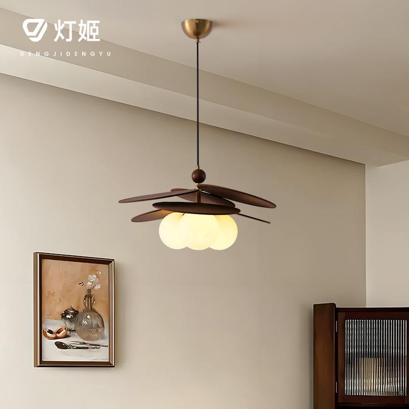 2025新款法式复古中古风主卧室吊灯日式餐桌餐厅灯书房阳台楼梯灯