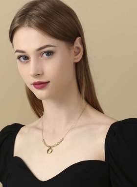 极速Niche fsimple geometric round card gold letter temperame