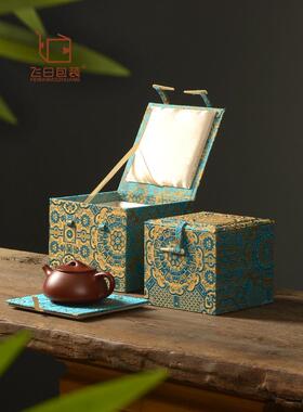 采购产品金色和蓝色图案锦缎盒子，高端建造紫色陶罐，通用包装盒