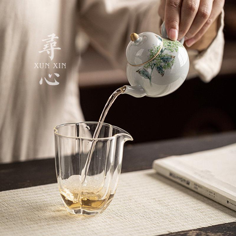 寻心覆古手绘青花梨型壶单个泡茶壶中式功夫茶具家用陶瓷小号茶壶