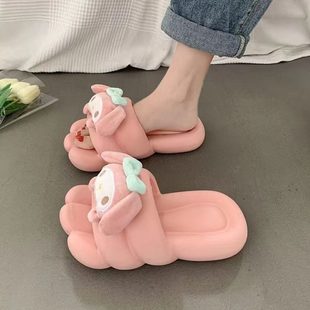 卡通防滑甜美 年可爱新款 女外穿凉拖家居软底踩屎感一字拖鞋