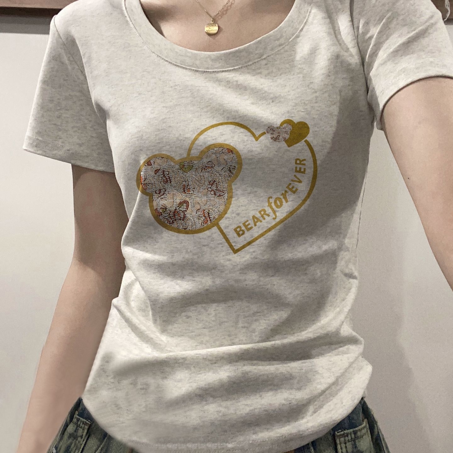 纯棉黑色正肩短袖t恤女夏季2024新款修身显瘦甜辣设计感小众上衣