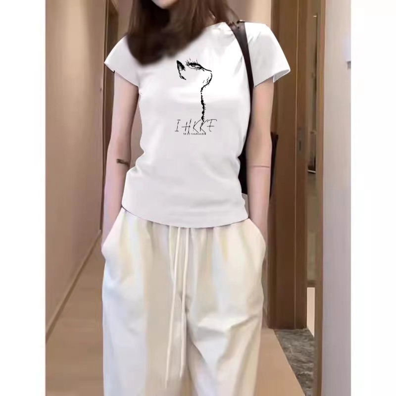 紫色正肩短袖t恤女士2025夏季新款修身显瘦别致漂亮短款小衫上衣
