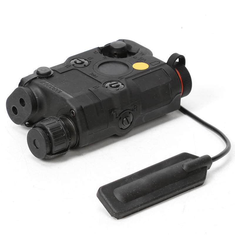 FMA AN-PEQ-15 升级功能版电池盒LED白光+红镭射指示带IR镜片