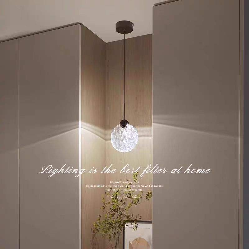 浮冰水晶小吊灯氛围感装饰卧室床头高级感轻奢入户玄关过道吊线灯