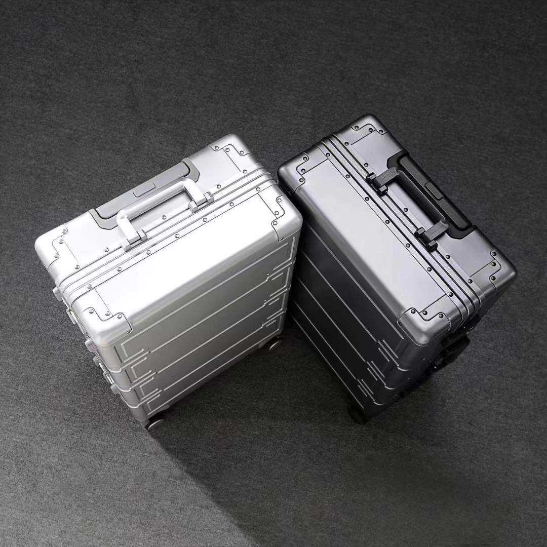 新款时尚拉杆旅行铝框箱全金属铝镁合金万向轮行李箱工具箱
