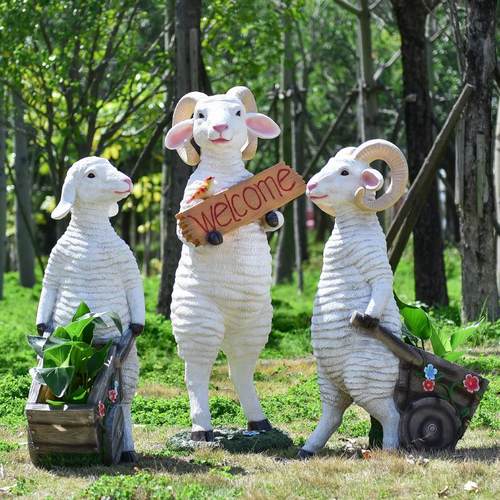 户外园林卡通绵羊玻璃钢雕塑花园公园庭院草坪山羊模型景观大摆件