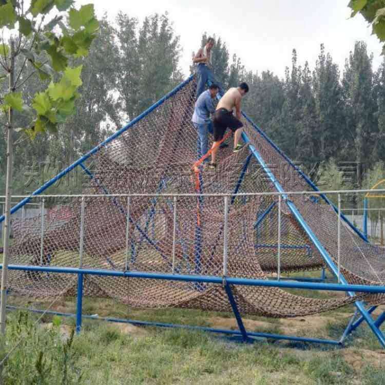 户外体能拓展体能乐园游乐设备公园龙洞项目攀爬架攀爬网免费安装