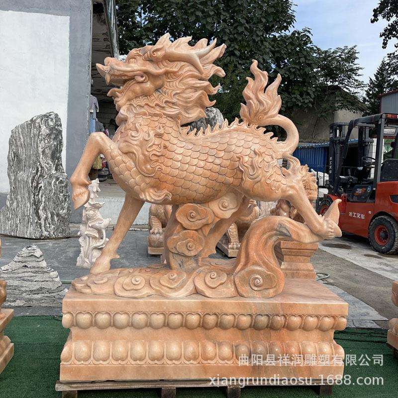 晚霞红石雕麒麟中式庭院酒店门口一对公司大理石麒麟貔貅动物雕塑