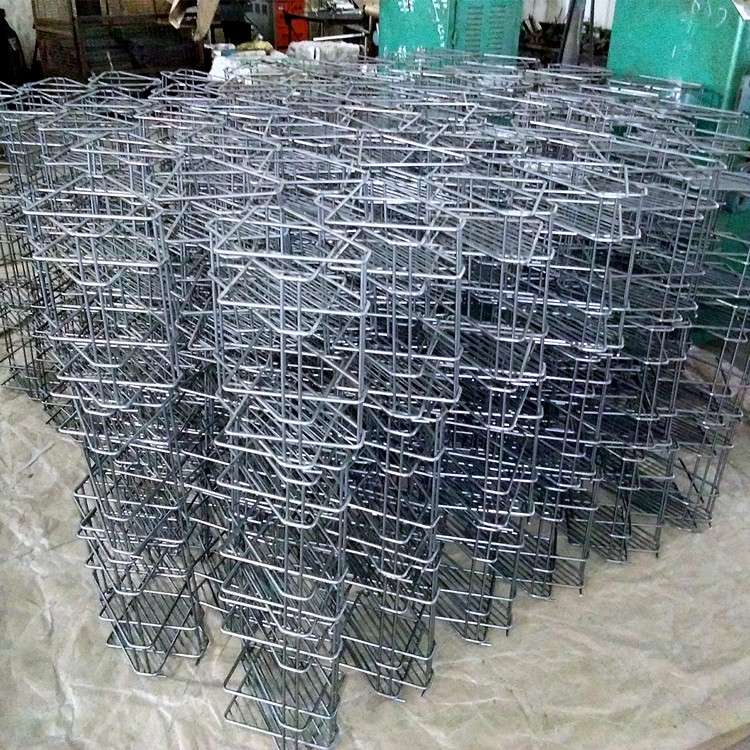 新款铁艺免打孔浴室置物架壁挂式家用卫生间肥皂架洗漱用品收纳架