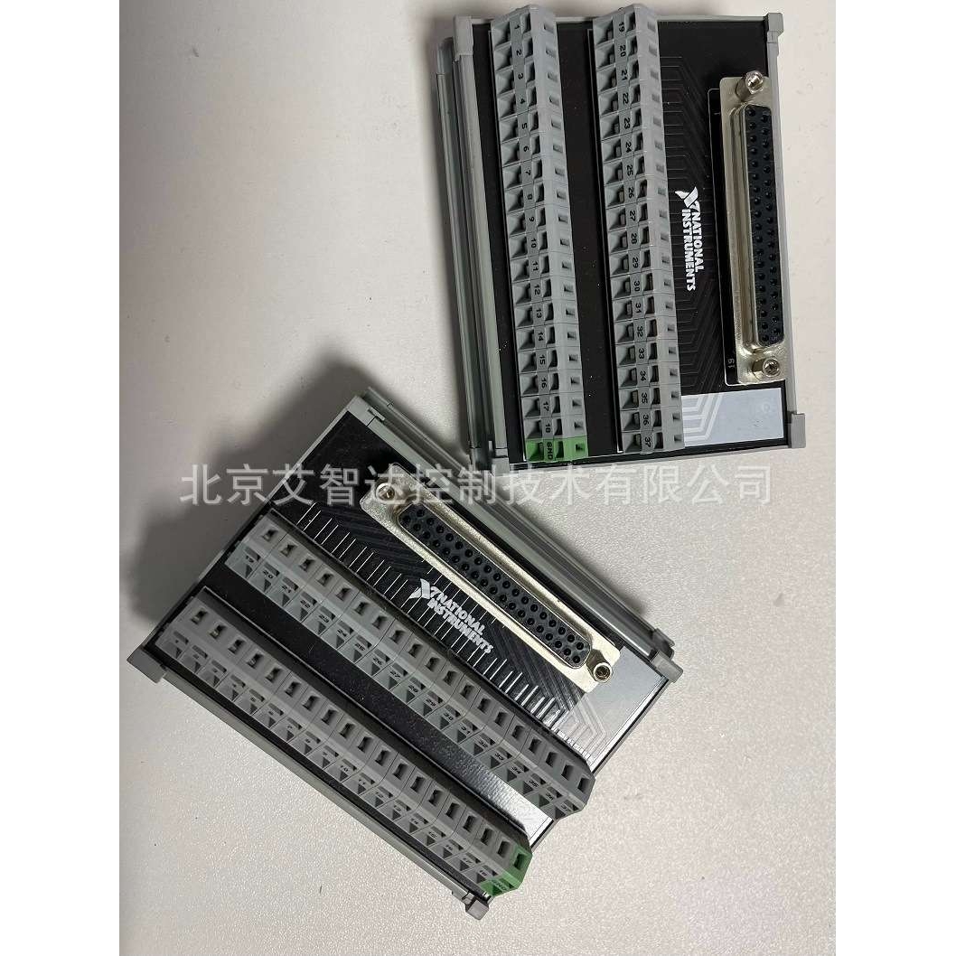 NI CB-37FH 778676-01 D-SUB DB37 接线盒