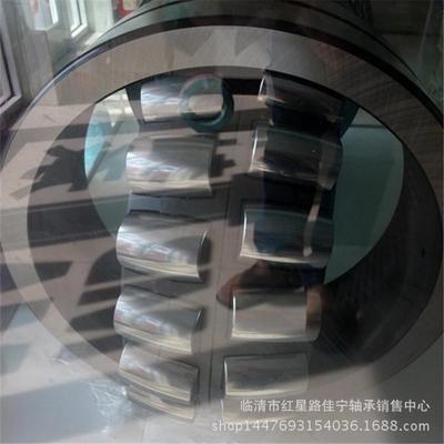 现货销售瓦房店 库存积压 调心滚子轴承 23240CC/C3W33