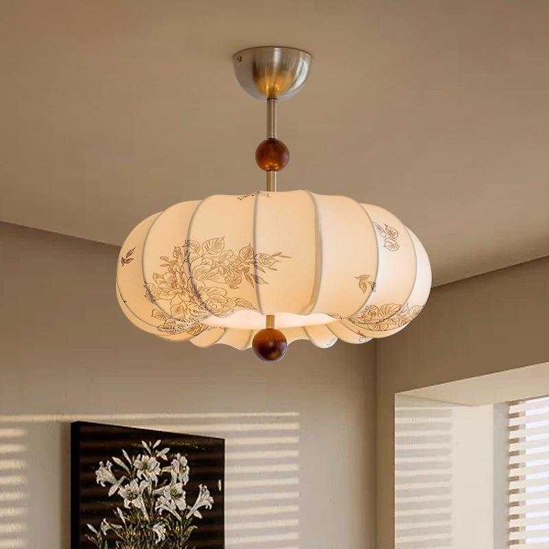 法式复古风卧室吊灯布艺花纹中古餐厅南洋实木侘寂风温馨房间主灯