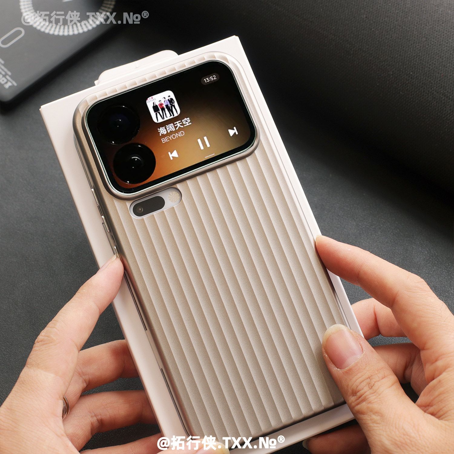 瓦楞3.0金属漆适用小米17ProMax手机壳钛灰色磨砂防指纹xiaomi十七15sPro立体行李箱纹14/13高级感轻薄硬外壳