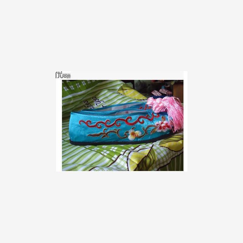 戏曲戏剧彩鞋女绣花彩鞋平底薄底古装京剧越剧青衣花旦秀禾鞋戏鞋