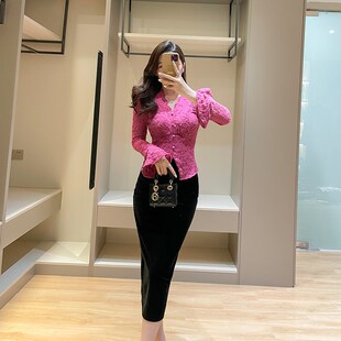 加绒加厚蕾丝上衣女冬季气质内搭V领喇叭袖修身显瘦短款打底衫女