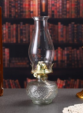 复古水晶玻璃煤油灯农村老式煤油灯摆件马灯户外露营灯橱窗装饰品