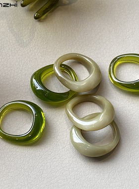 极速.HUANZHI 2020 New Korean Ins DVintage Resin Green Geomet