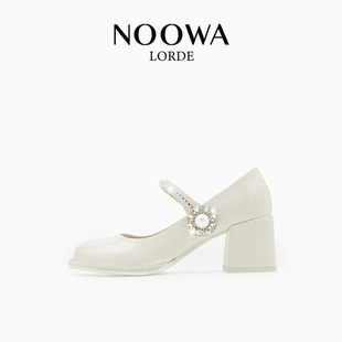 NOOWA法式玛丽珍鞋女2025春季新款气质粗跟漆皮水钻包头时尚单鞋