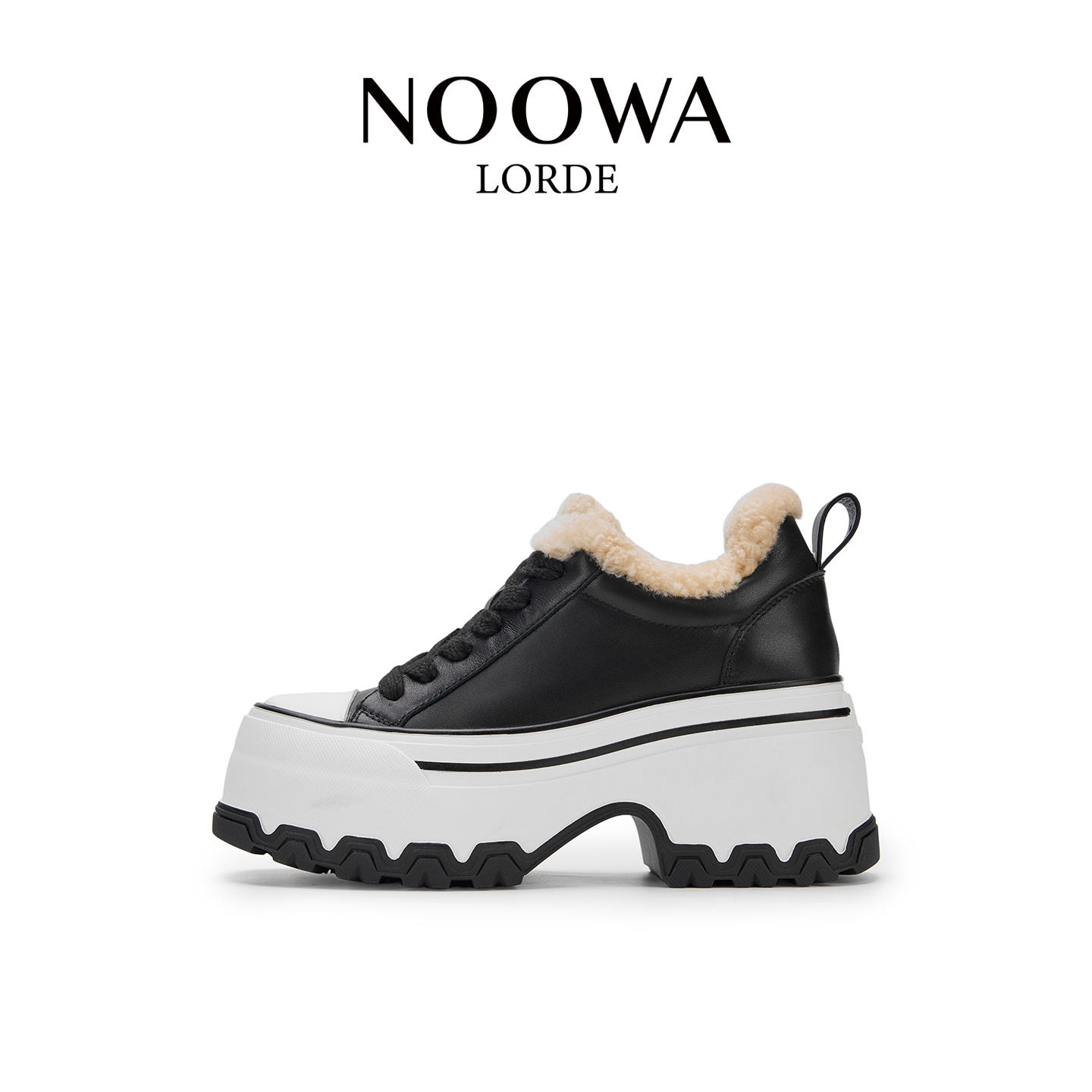 专柜同款时尚增高舒适系带小白鞋