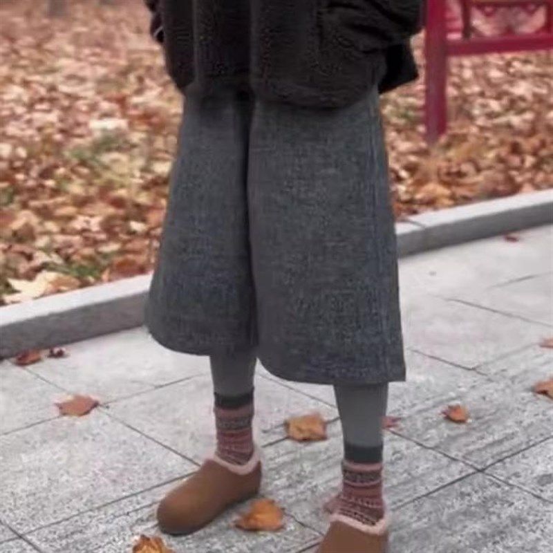 灰色毛呢七分裤女2024冬季新款小众洋气时髦流行宽松显瘦百搭大码,女装/女士精品,大码裤装,淘宝优惠券,粉丝福利购,淘宝优惠卷