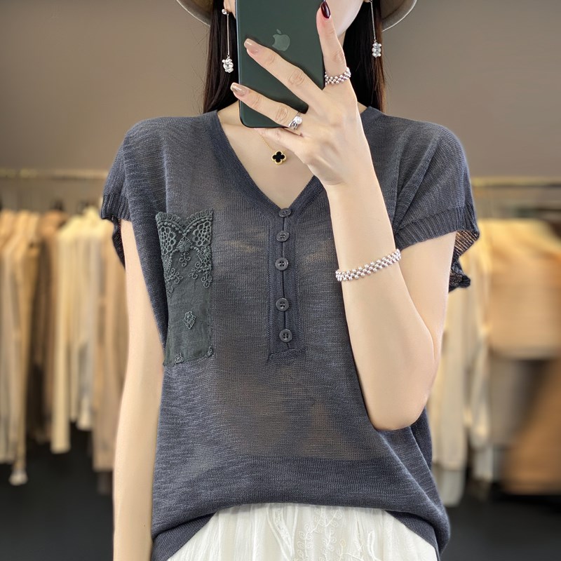 V领冰麻短袖T恤女2023夏季薄款竹节麻绣花口袋针织衫宽松显瘦上衣