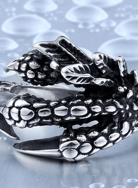 ROCK PUNK时尚潮牌性饰品创意钛钢男士戒指复古钛钢翼龙爪中指环