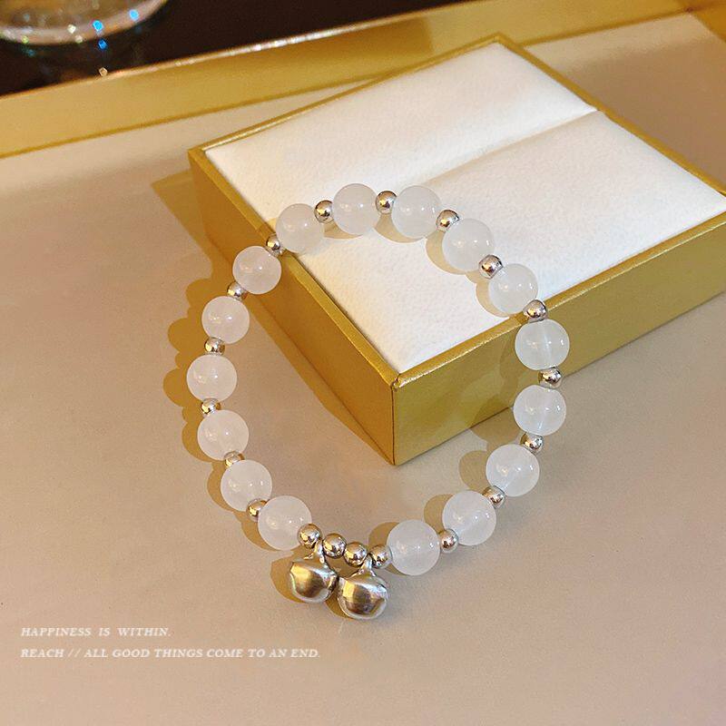 여성을위한 고급 티타늄 강철 비 페이딩 팔찌 INS 틈새 간단한 새로운 멋진 스타일 맞춤형 복고풍 절묘한 핸드 쥬얼리