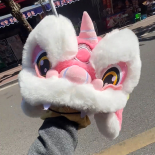 新款醒狮头盔限定麒麟毛绒可爱滑雪电动车半盔保暖粉色趣味酷炫