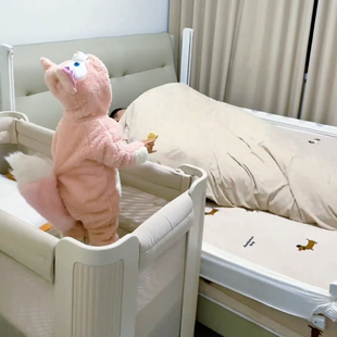 粉色小狐狸法兰绒家居服女童新款2025秋冬款毛茸茸儿童连体睡衣