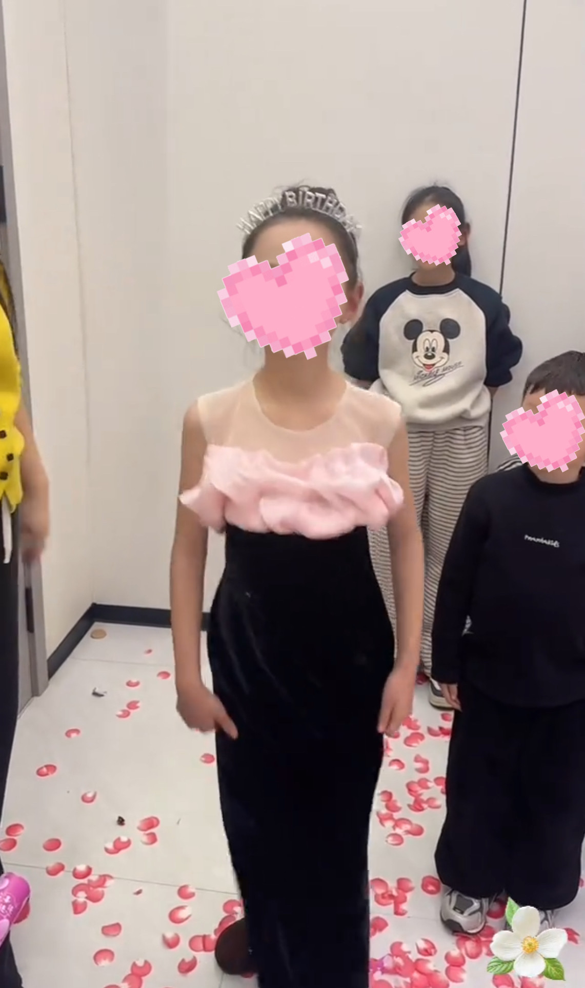 气质裙子生日主持走秀公主鱼尾裙新款女童黑色礼服富家千金连衣裙