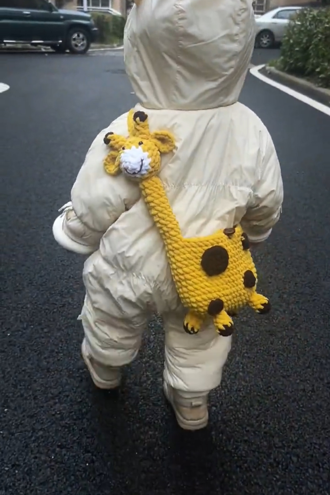 卡通小动物新款可爱女童斜挎包卡通秋冬季新款成品包长颈鹿儿童