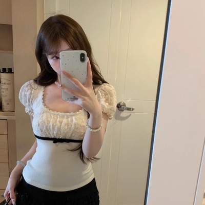 Lukira娇宠小miu泡泡袖t恤女方领蕾丝拼接蝴蝶结修身显瘦短袖上衣