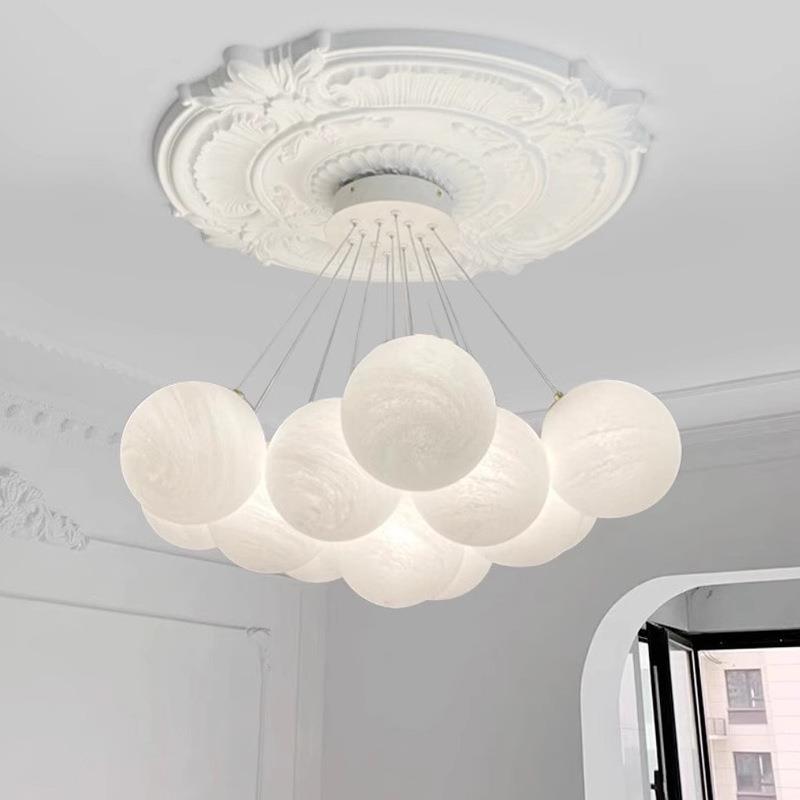 法式奶油风星球客厅灯网红泡泡月球吊灯全光谱儿童房云朵卧室灯具
