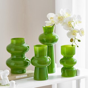 法式 饰品小众 中古玻璃花瓶高级嫩芽绿插鲜花器简约桌面摆件居家装