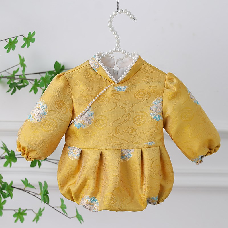 中国风周岁礼服女宝宝唐装婴儿旗袍国潮金色中式百日宴抓周秋冬季