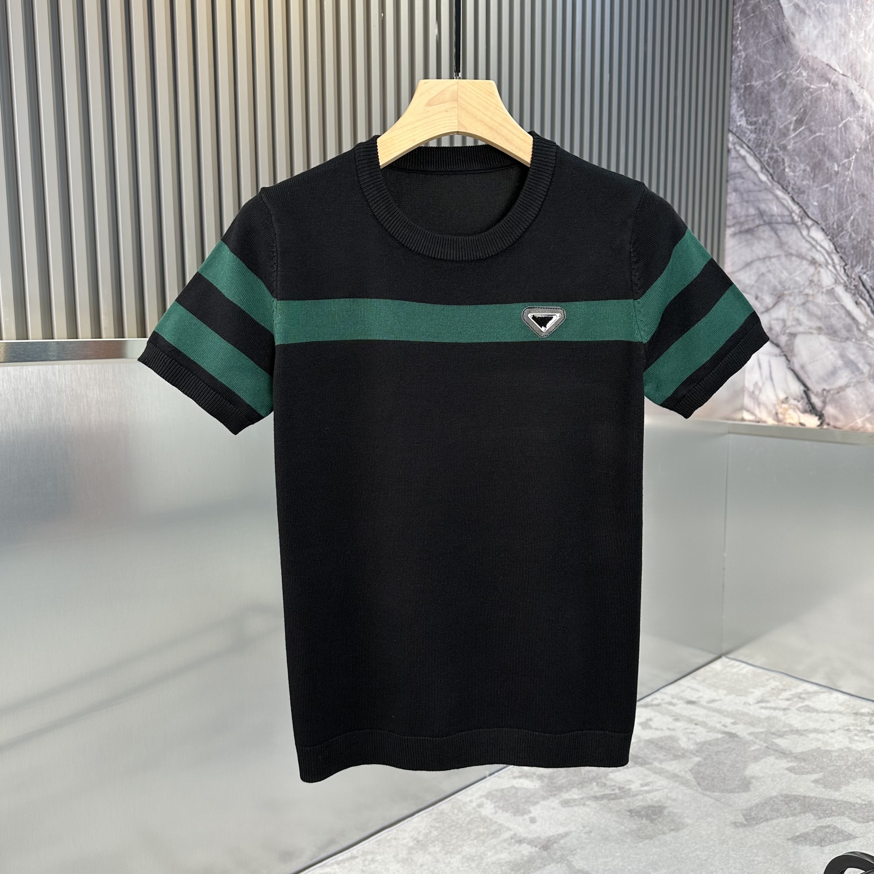 高端流行短袖毛衣男款潮流半袖打底衫2024秋冬新款男士打底针织衫