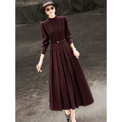 2025秋冬新款气质百褶大摆连衣裙