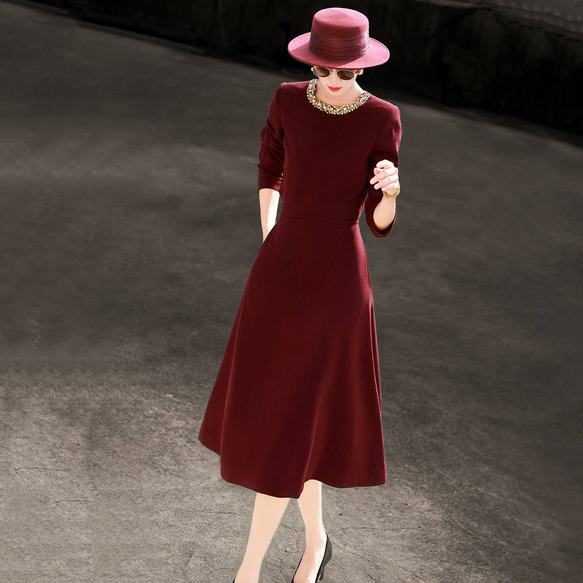 兰瑟儿2026春季新款气质高级感假两件烫钻收腰绑带大摆连衣裙女,女装/女士精品,连衣裙,淘宝优惠券,粉丝福利购,淘宝优惠卷