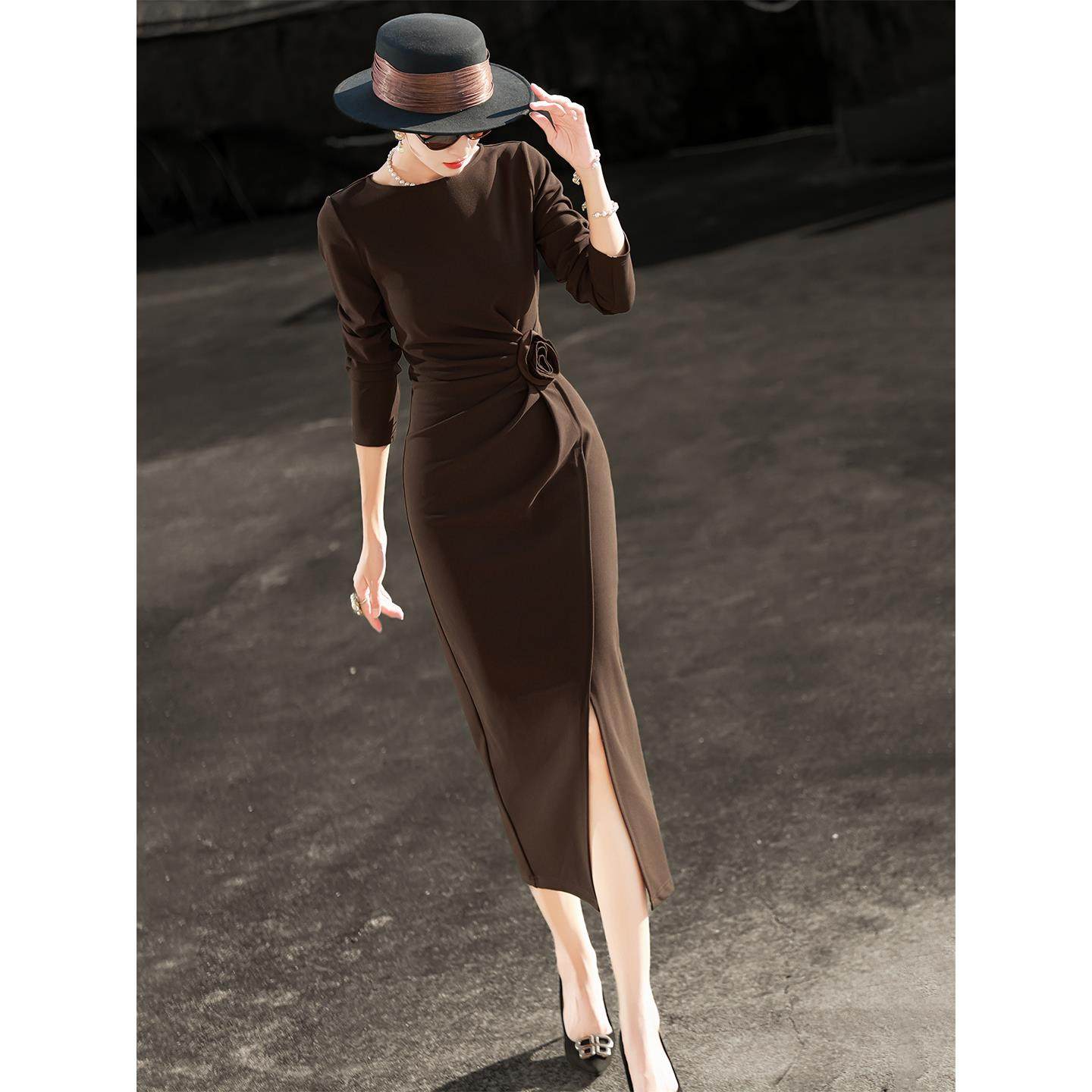 兰瑟儿2025秋季新款气质法式优雅立体花朵长袖褶皱修身包臀连衣裙,女装/女士精品,连衣裙,淘宝优惠券,粉丝福利购,淘宝优惠卷