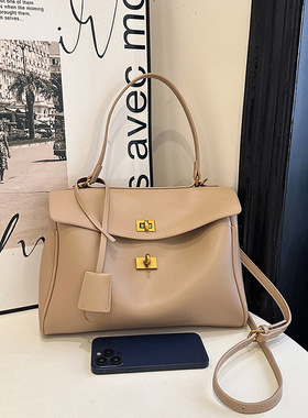 手提时尚包包女2024新款潮韩国小众腋下包高级感洋气大容量通勤包